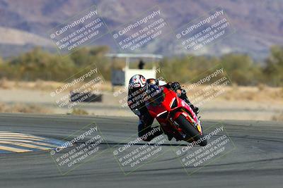 media/Jan-09-2022-SoCal Trackdays (Sun) [[2b1fec8404]]/Turn 14 (10am)/